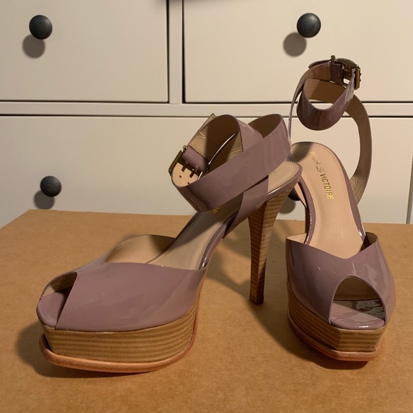 Pour La Victoire Taryn Dusty Plum Soft Patent - Picture 2 of 5